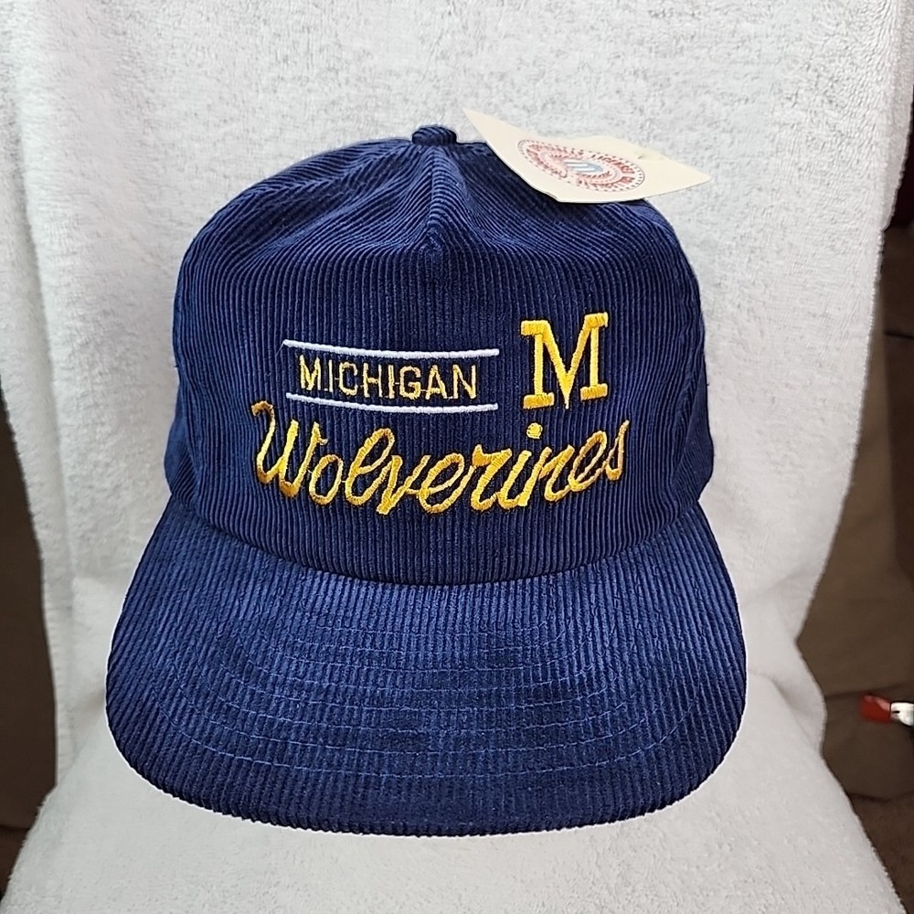 VTG American Needle Michigan Wolverines Navy Corduroy Snapback Hat Cap NWT